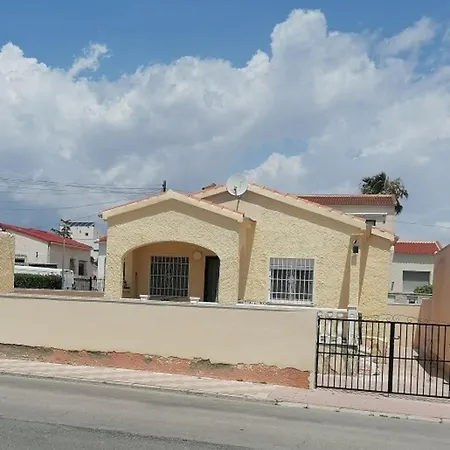 Casa Lustigmann * San Fulgencio